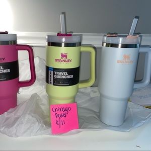 CLOUD stanley tumbler